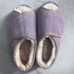 New! Cloud Nine Sheepskin Unisex, Cloud Nine Genuine Wool